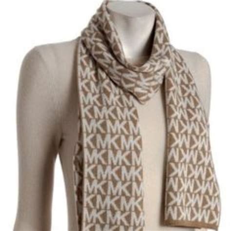 Michael Kors scarf tk maxx